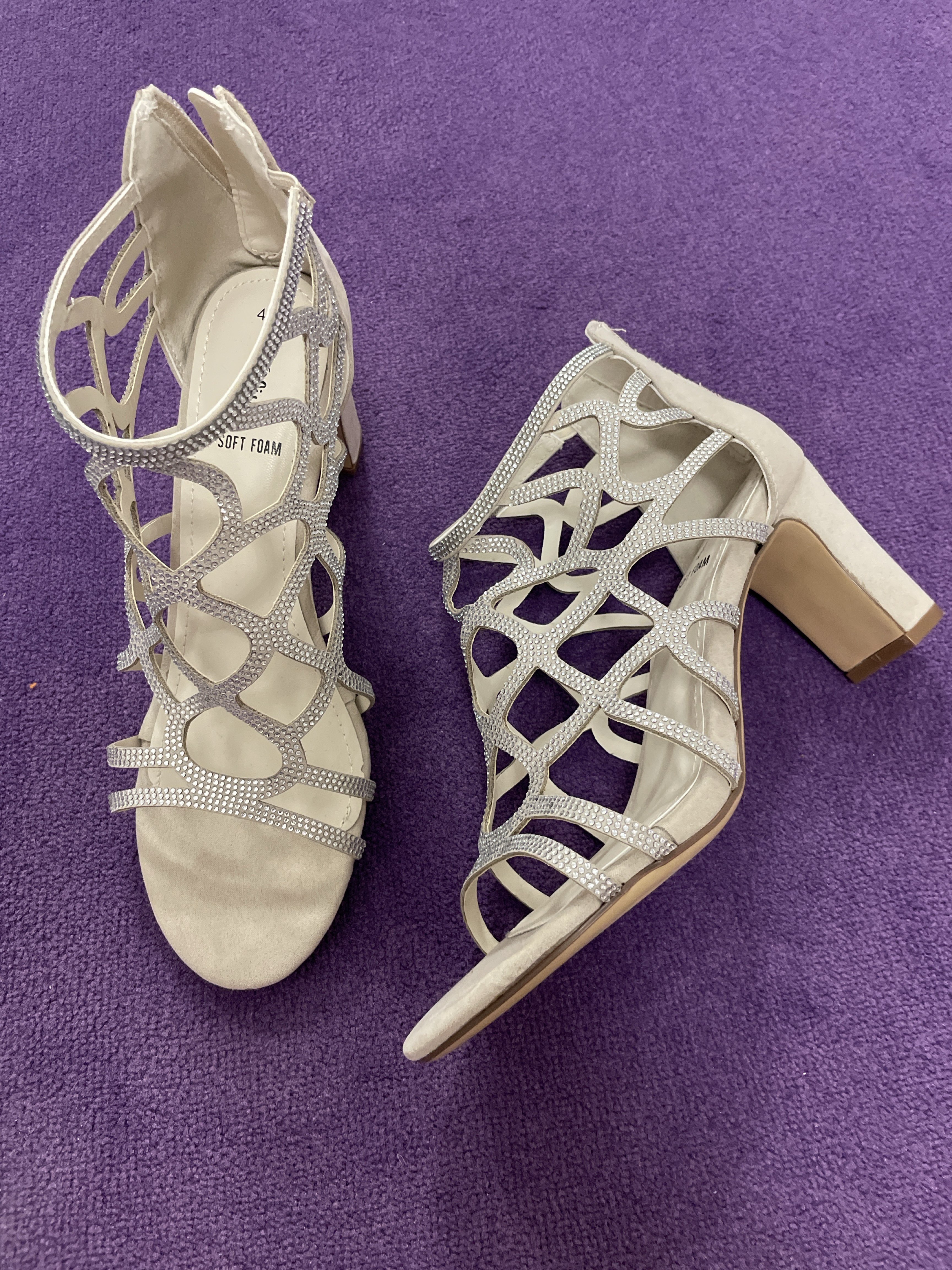 s.Oliver Glitzer-Riemchen-Sandalette mit Blockabsatz