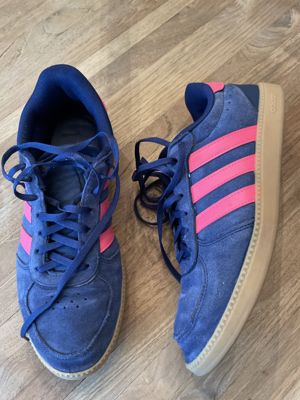 adidas Sneaker Veloursleder dunkelblau/neonpink