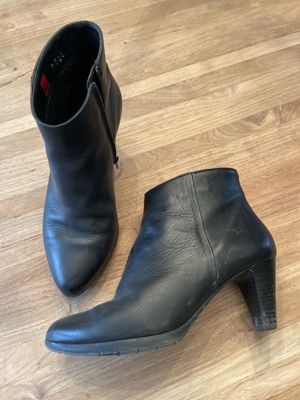 Högl Glattleder-Stiefelette mit Reißverschluss und Blockabsatz