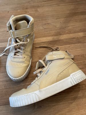 Puma Mid-Top Sneaker (beige/creme, Klett-Schließe am Knöchel)
