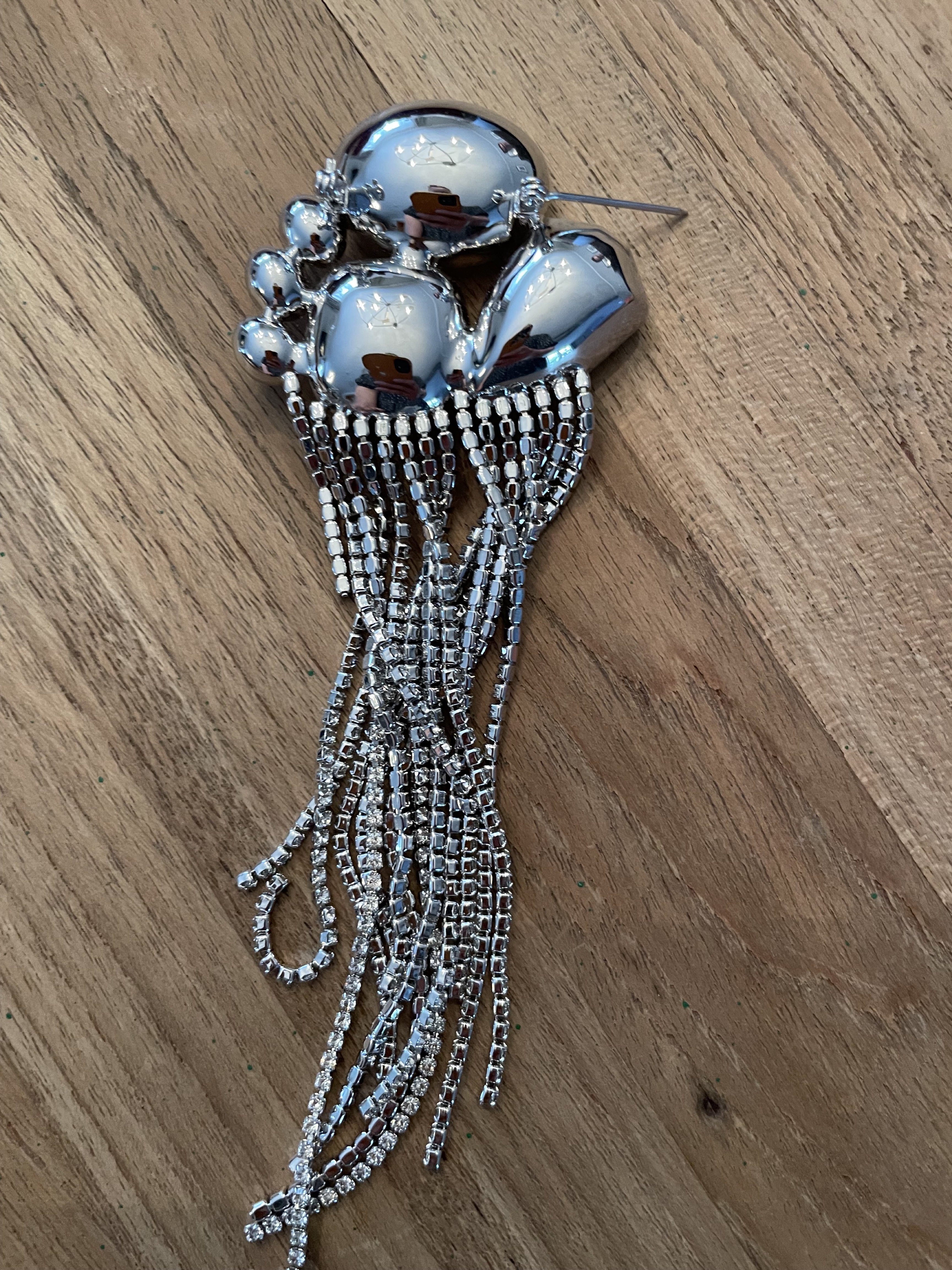 Swarovski Brosche mit Kristallsteinen und Strass-Fransen - Bild 2