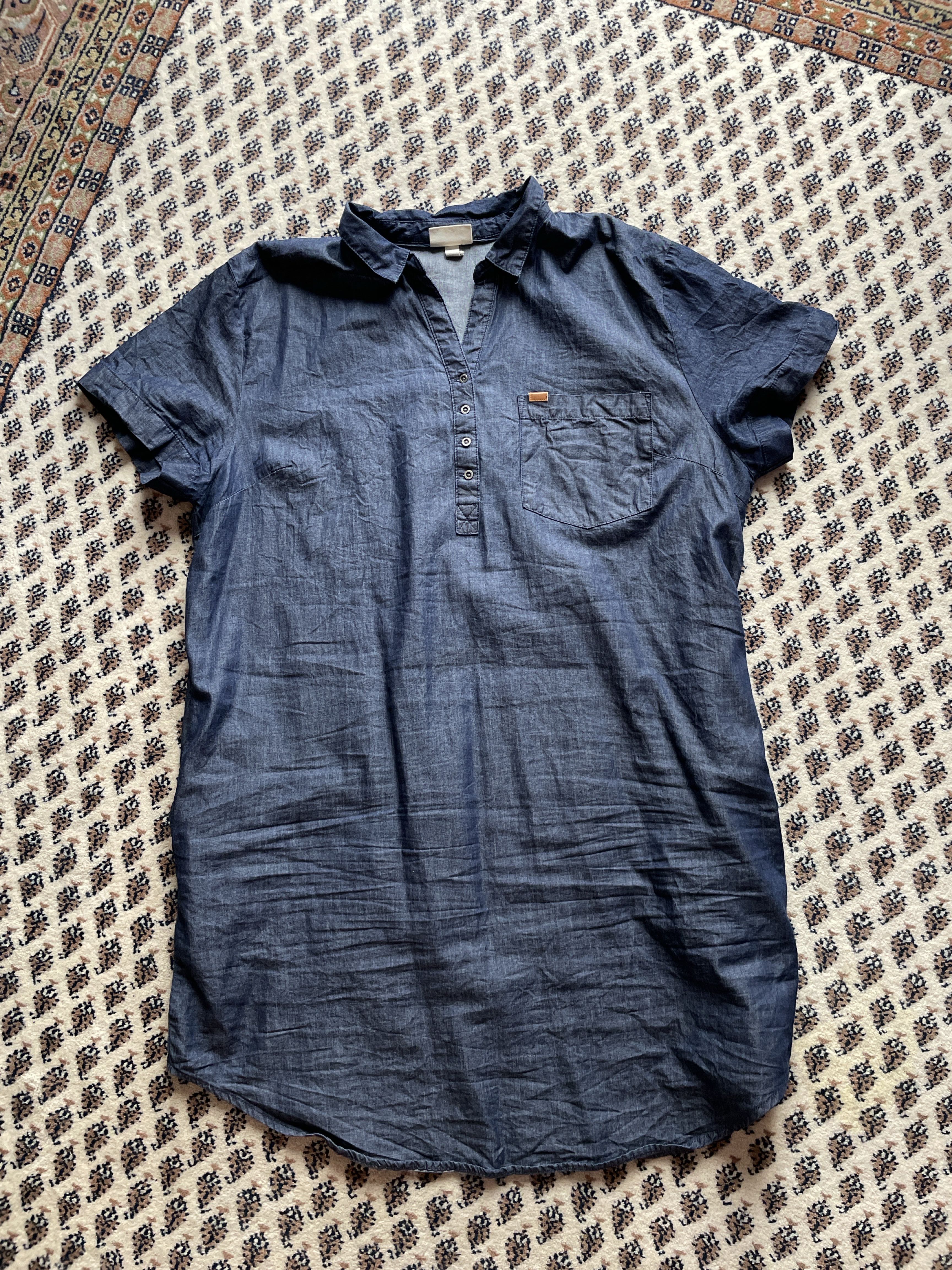 Mini-Jeans-Kleid im Hemdblusenkleid-Stil