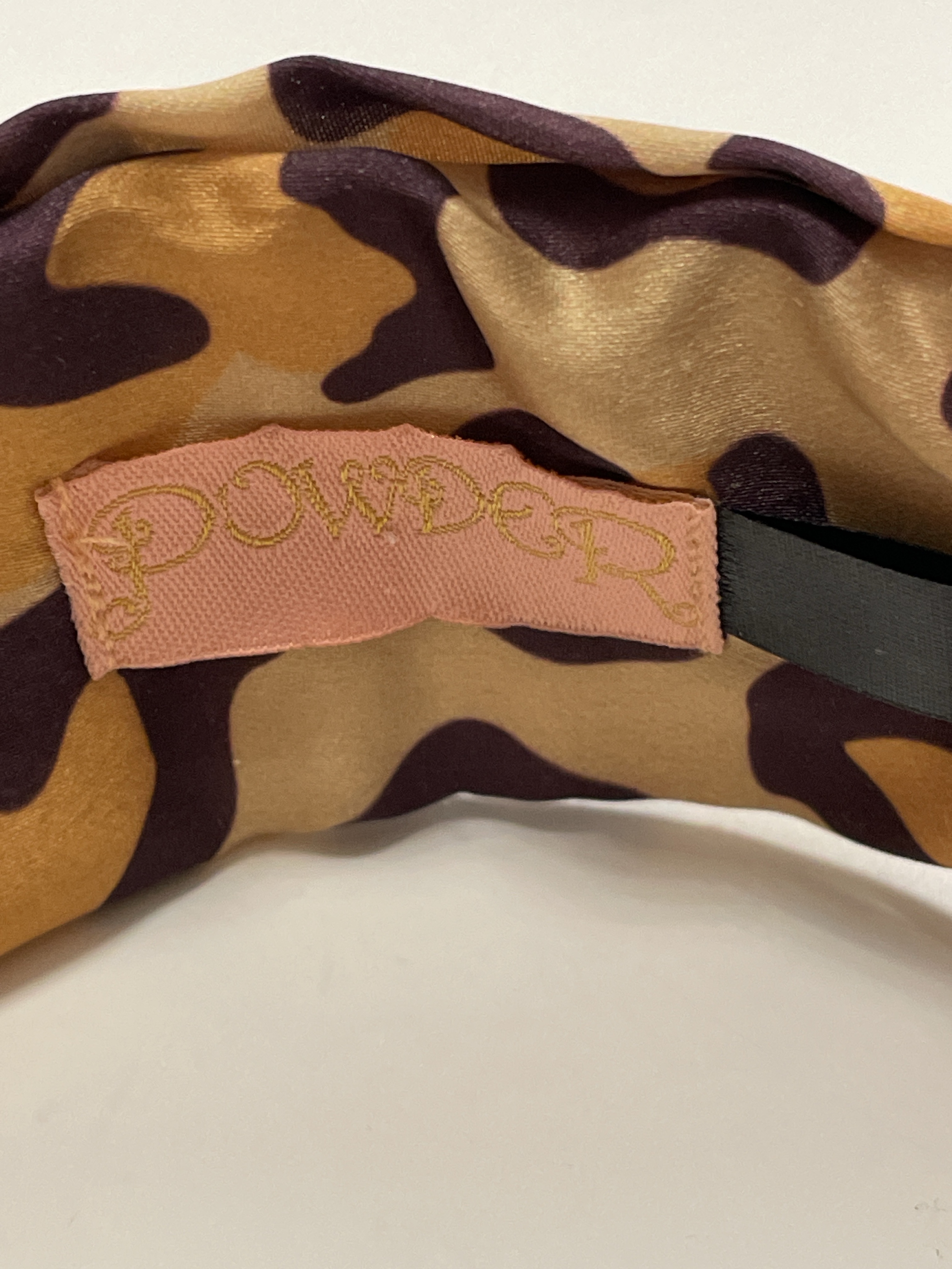 Gedrehtes Satin-Headband mit flachem Knoten (Animal Print) - Bild 3