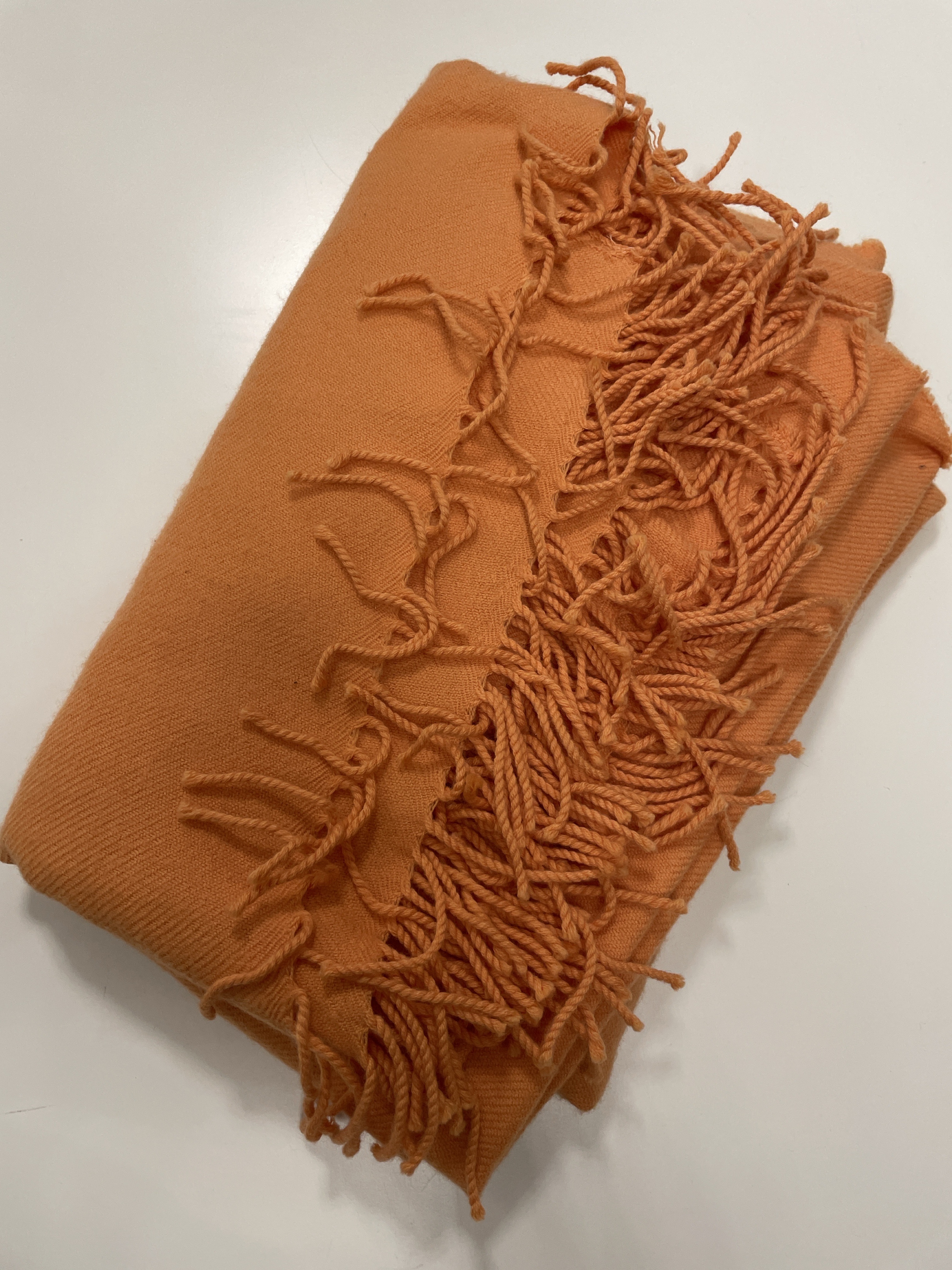 Poncho/Cape mit Fransen