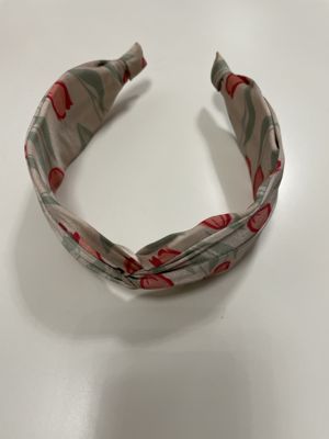 Satin-Knot Headband mit Tulpenprint (Nude)