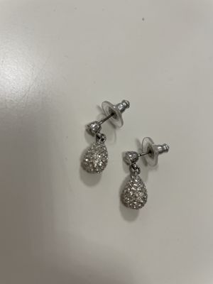 Ohrstecker (Paar) silberfarben mit beweglichem Tropfenanhänger (Pavé/Strass)