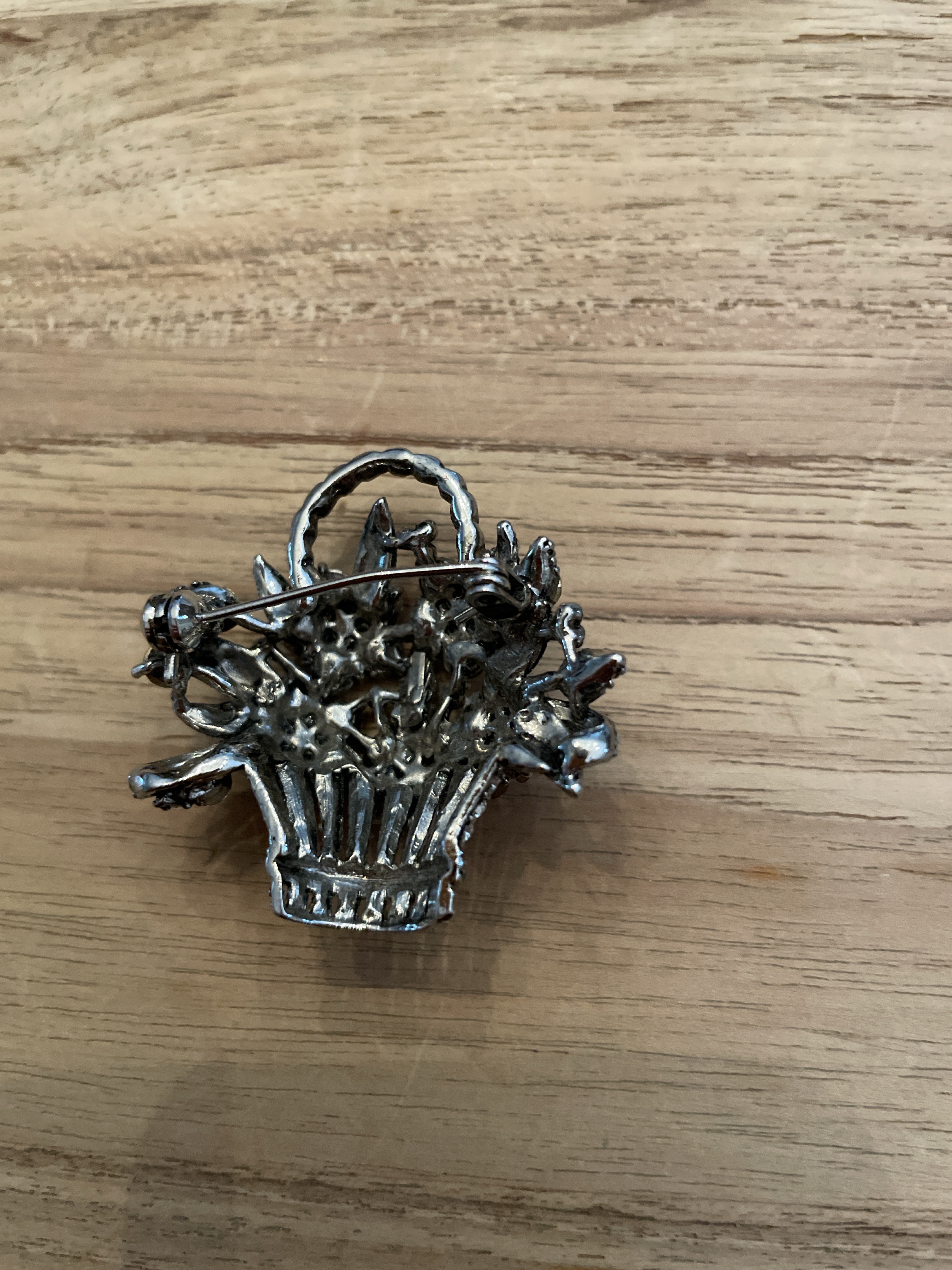 Vintage Strass-Brosche Blumenbukett im Korb - Bild 2