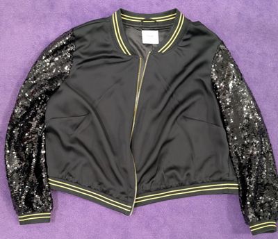 Sheego by Miyabi Kawai Schwarze Bomberjacke mit Paillettenärmeln