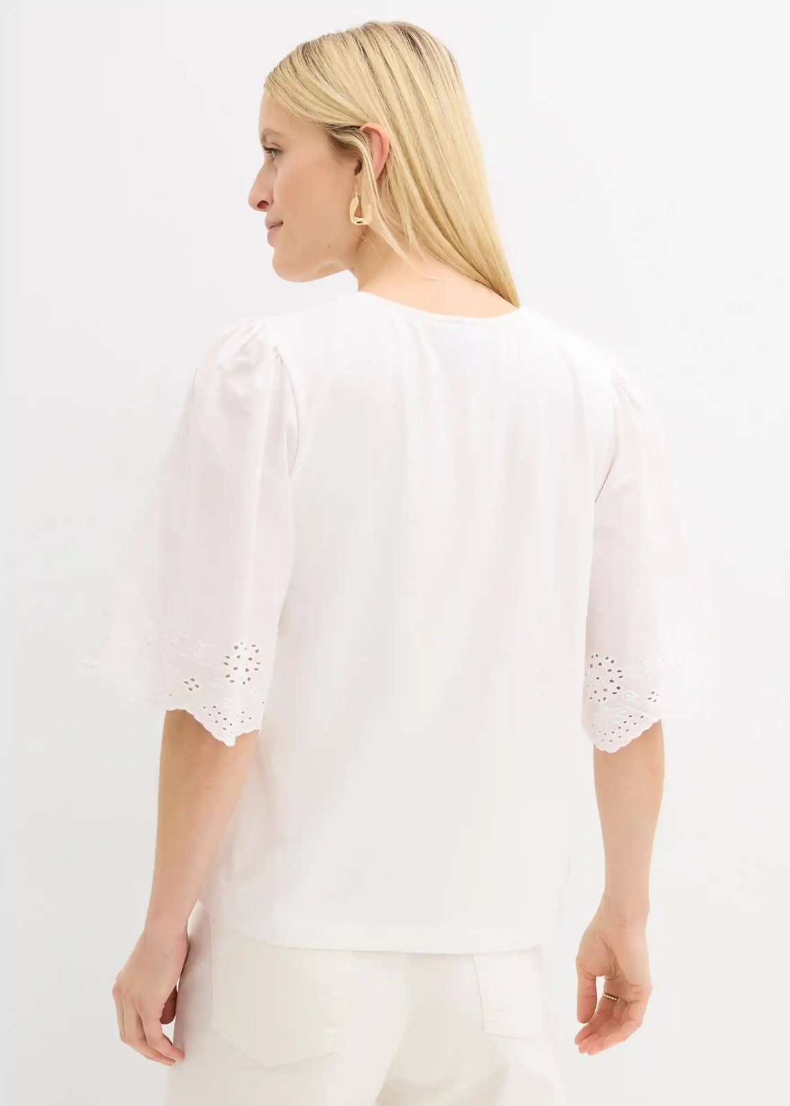 Shirt mit Lochstickerei weiß - Bild 3