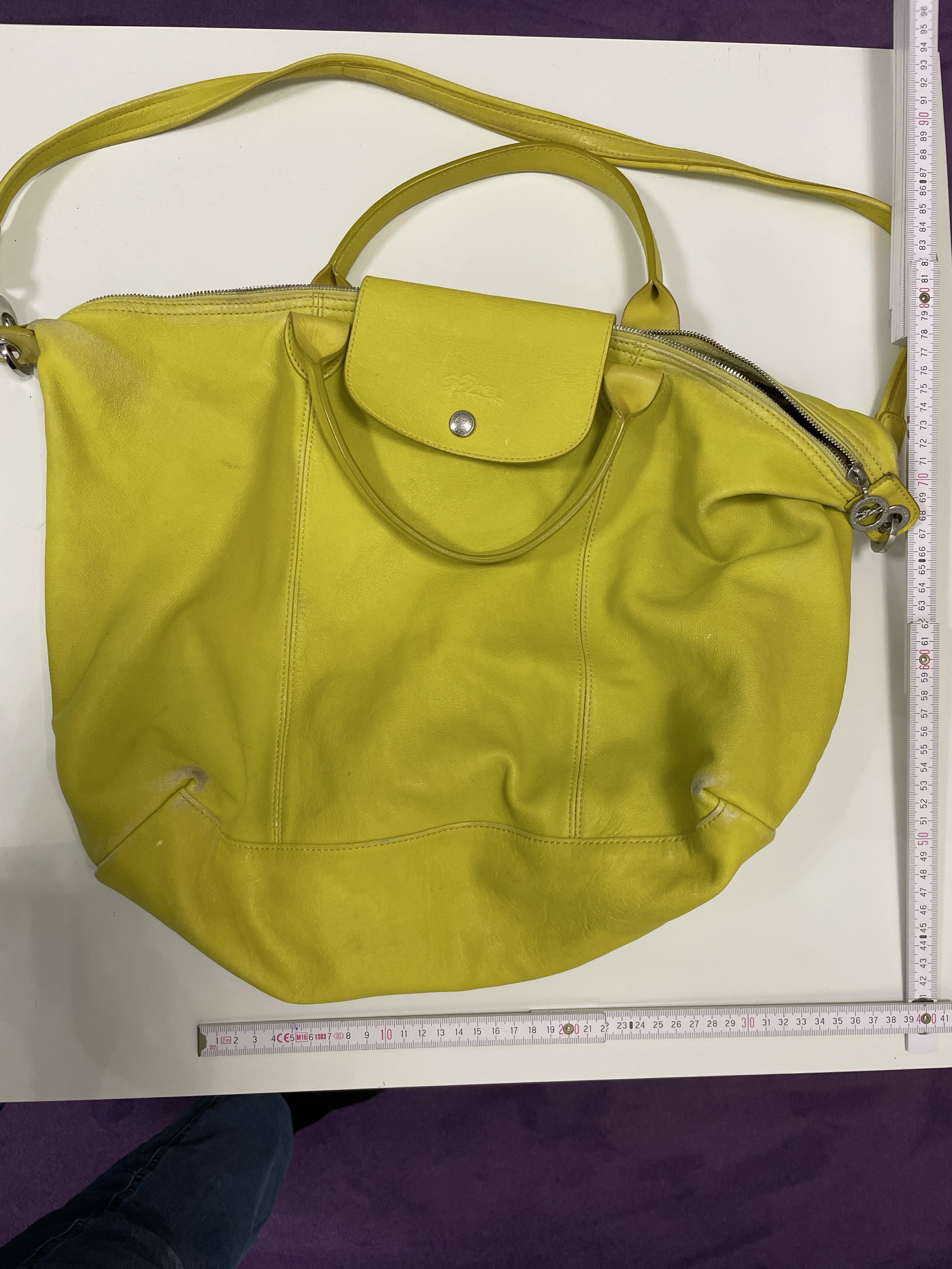 Longchamp gelber Leder-Shopper mit Reißverschluss und Druckknopf